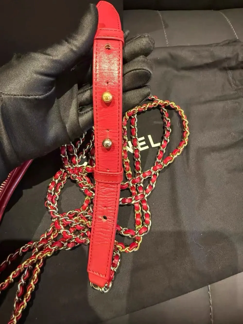 Authentic Chanel Gabrielle Hobo Small, Red